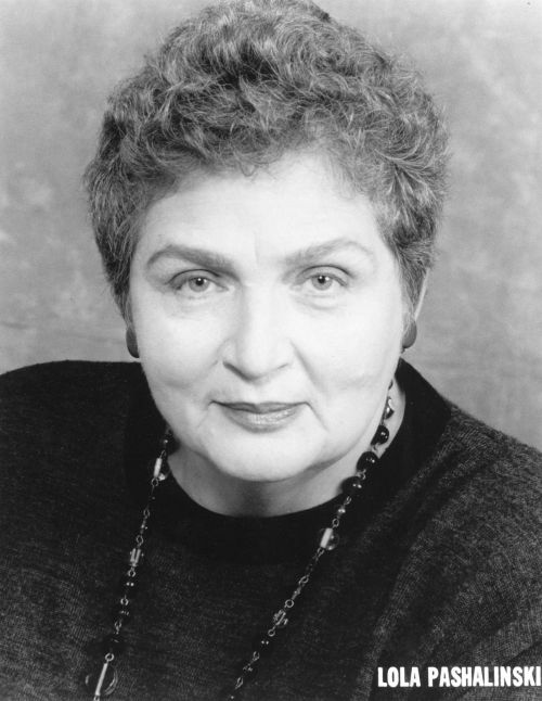 Lola Pashalinski